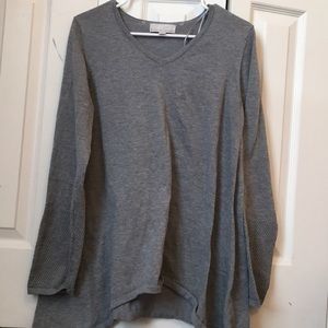 Grey v neck sweater